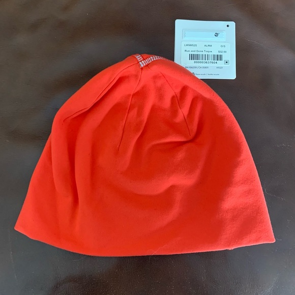 Lululemon Run and Done Toque - Picture 3 of 14